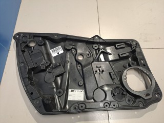 Кронштейн стеклоподъемника передней левой двери, ориг. номер A1177200179, Mercedes CLA-klasse C117 2013-2016