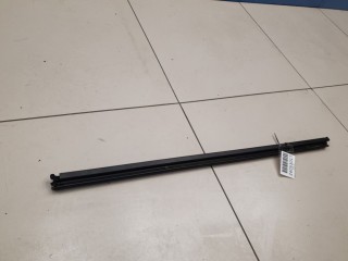 Накладка стекла передней правой двери, ориг. номер 3AA837472A, Volkswagen Passat B7 2011-2015