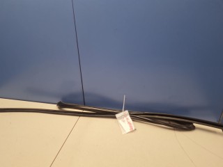 Уплотнитель стекла двери задний правый, ориг. номер 6814248020, Toyota Highlander U20