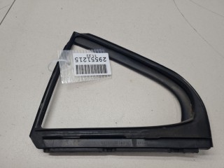 Уплотнитель стекла двери задний левый, ориг. номер 6818933050, Lexus ES SV40