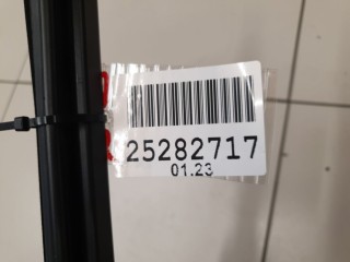 Накладка стекла передней правой двери, ориг. номер 3AA837472A, Volkswagen Passat B7 2011-2015