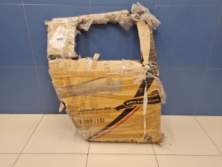 Дверь правая задняя, ориг. номер STMB940411, Mitsubishi L200 KK KL