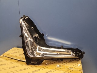 Стекло противотуманной фары правой, ориг. номер 8137260070, Lexus LX 570 URJ200 2007-2012