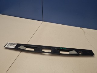 Накладка крышки багажника, ориг. номер 7681333010, Toyota Camry V70