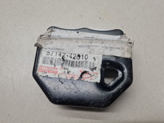 Кронштейн лонжерона передний, ориг. номер 5714242010, Toyota RAV 4 2000-2003
