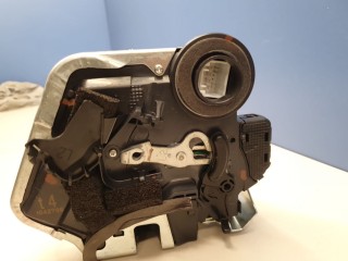 Замок двери задней левой, ориг. номер 69060F4020, Toyota C-HR GX10 GX50