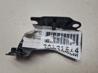 Кронштейн кузова левый, ориг. номер 5714633040, Toyota Camry V70