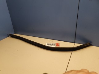 Накладка стекла передней правой двери, ориг. номер 8K0837480C, Audi A4 B8 2007-2012