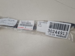 Молдинг стекла двери багажника, ориг. номер 7557360070, Toyota Land Cruiser 200 2007-2012