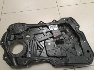 Кронштейн стеклоподъемника передней левой двери, ориг. номер 51487424983, BMW 6 G32 Grand Coupe 2017-2020