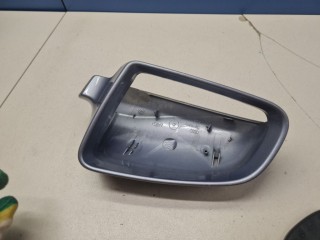 Крышка на зеркало правое, ориг. номер 8E0857507BGRU, Audi A3 8P 2004-2008