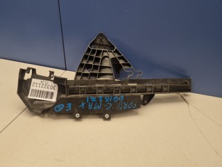 Кронштейн замка двери передний правый, ориг. номер 1469118, Ford C-MAX 2003-2007