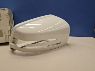 Крышка на зеркало правое, ориг. номер A24681102009650, Mercedes A-klasse W176 2012-2015