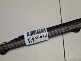 Подсветка подножки передняя правая, ориг. номер A1669061001, Mercedes GL-klasse X166 GL GLS 2012-2016