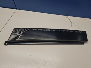 Накладка рамки двери задней правой, ориг. номер 9811260380, Peugeot 3008 P84