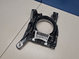Рамка противотуманой фары правой, ориг. номер 5203060080, Toyota Land Cruiser 200 2007-2012