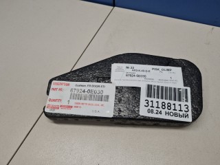 Наполнитель двери передней левой, ориг. номер 679240E030, Toyota Highlander U50