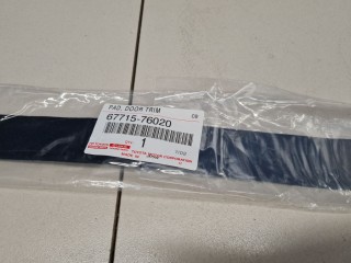 Наклейка рамки двери, ориг. номер 6771576020, Lexus RX GL20 2015-2019
