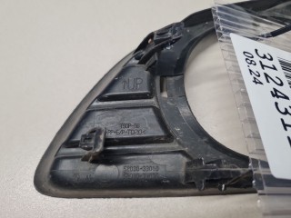 Рамка противотуманной фары правой, ориг. номер 5203033010, Toyota Camry V40