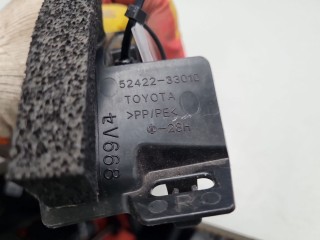 Кронштейн решетки радиатора правый, ориг. номер 5242233010, Toyota Camry V70