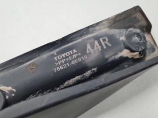 Брызговик передний правый, ориг. номер 766210E010, Toyota Highlander U50