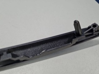 Молдинг переднего бампера левый, ориг. номер 5271333070, Toyota Camry V70