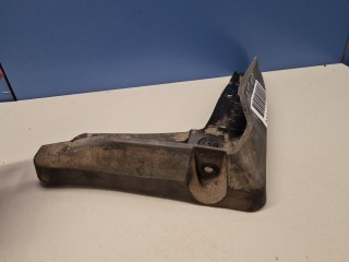 Брызговик передний правый, ориг. номер 76621YY220, Toyota Camry V70