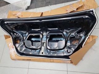 Крышка багажника, ориг. номер STTYL70750, Toyota Camry V70