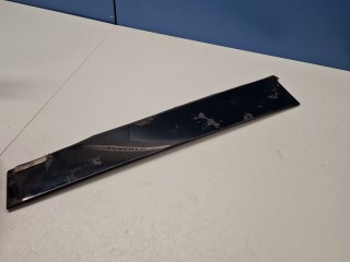 Накладка рамки двери задняя правая, ориг. номер 7576133050, Toyota Camry XV50 2011-2014