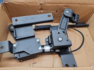 Механизм выдвижной подножки правой, ориг. номер MT2LR, Chery Tiggo 8 Pro 2021-2026