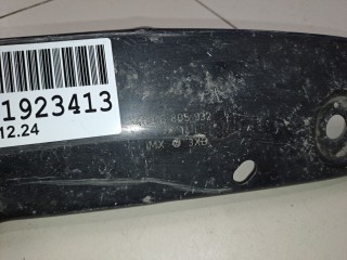 Кронштейн панели радиатора правый, ориг. номер 5C6805932, Volkswagen Jetta A6 2010-2014