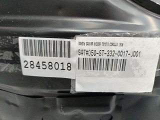 Задняя панель, ориг. номер ST3320017, Toyota Corolla E18
