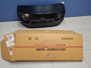 Крышка багажника, ориг. номер STTY330750, Toyota Corolla E18