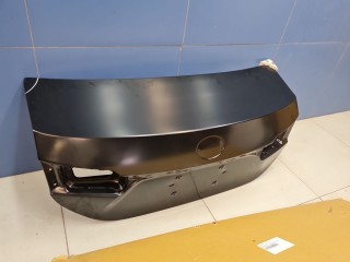Крышка багажника, ориг. номер STTY330750, Toyota Corolla E18