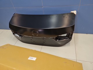Крышка багажника, ориг. номер STTY330750, Toyota Corolla E18