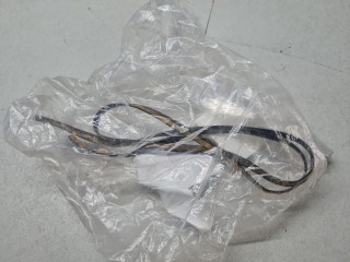 Уплотнитель спойлера крышки багажника, ориг. номер 7687242050, Toyota RAV 4 2010-2016
