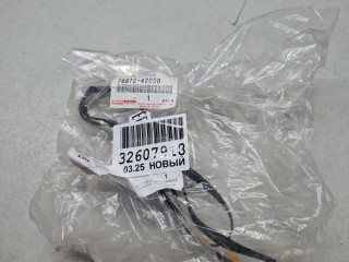 Уплотнитель спойлера крышки багажника, ориг. номер 7687242050, Toyota RAV 4 2010-2016