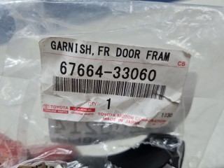Накладка рамки двери внутренняя передней левой, ориг. номер 6766433060, Toyota Camry V70