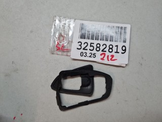 Комплект подкладок ручки двери, ориг. номер A2047660505, Mercedes E-klasse W212 2009-2013