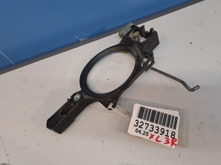 Кронштейн ручки двери задней правой, ориг. номер 5746A004, Mitsubishi Outlander CW XL