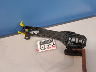 Кронштейн ручки двери задней левый, ориг. номер 6920448041, Lexus RX AL10