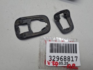 Комплект подкладок ручки двери, ориг. номер 30663618, Volvo V70 2007-2013