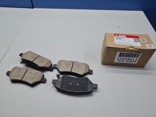 Комплект тормозных колодок передних, ориг. номер ASH001710, BAIC U5 Plus 2021-2026