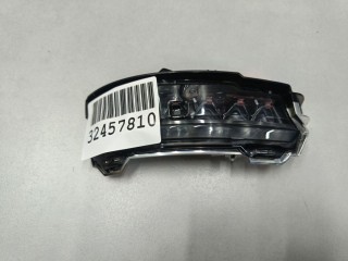 Указатель поворота в зеркало левый, ориг. номер LR048352, Land Rover Range Rover Evoque 2011-2015