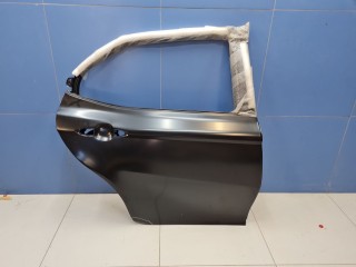 Дверь правая задняя, ориг. номер STTYL70411, Toyota Camry V70