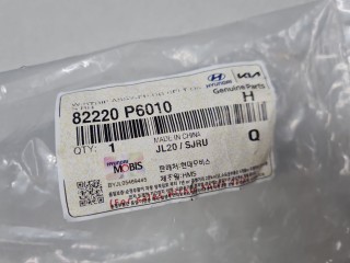 Молдинг стекла передней правой двери, ориг. номер 82220P6010, Hyundai Santa Fe MX5