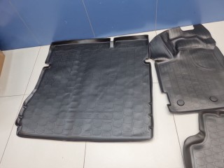 Комплект ковриков салона и багажника, ориг. номер 7711813873, Renault Duster 2015-2021