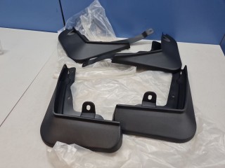Комплект брызговиков, ориг. номер 216822796, Zeekr 001