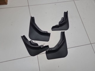 Комплект брызговиков, ориг. номер MUDFLAP2M5, Aito M5