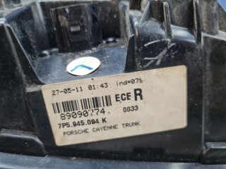 Фонарь в крышку правый, ориг. номер 95863109401, Porsche Cayenne 958 2010-2014